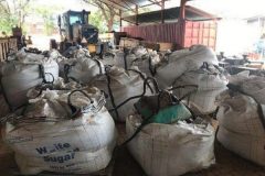 MAG064 Ceramic Beads