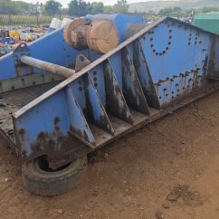 CAA474 Vibrating Screen, 5 ft x 16 ft