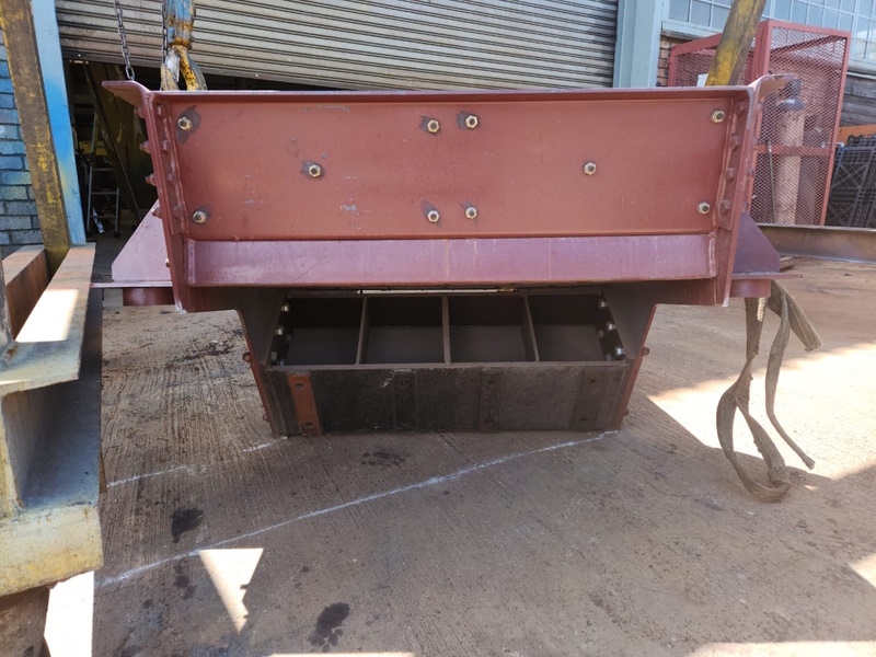 CAG241 Vibrating Grizzly Feeder, 910 mm wide x 2.6 m long - Image 3
