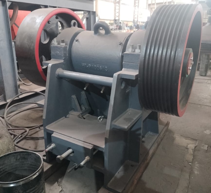 DAJ707 Refurbished 400 x 600 Jaw Crusher