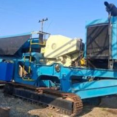 DAM999 750 x 1100 (30" x 42")Terex Finley Mobile Crusher