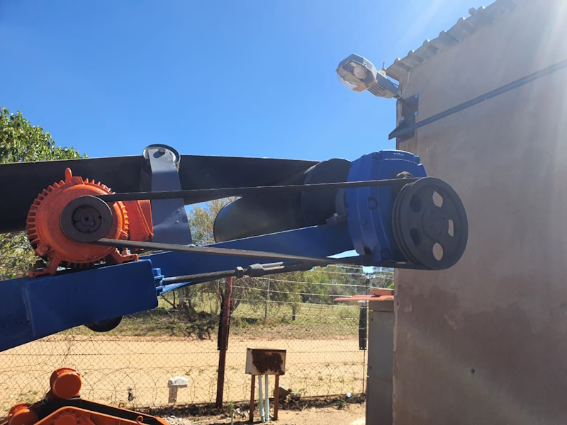 JAE101 Stacking conveyor, 1 050 mm wide - Image 3