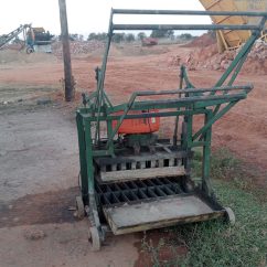 LAD074 Brick Manufacturing Machines