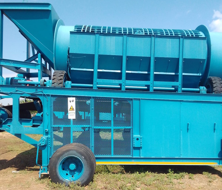 CAK233 Trommel screen, 2 m diameter x 6 m long